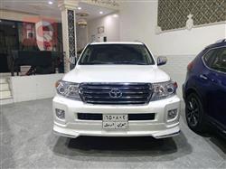 تۆیۆتا لاند کروزەر